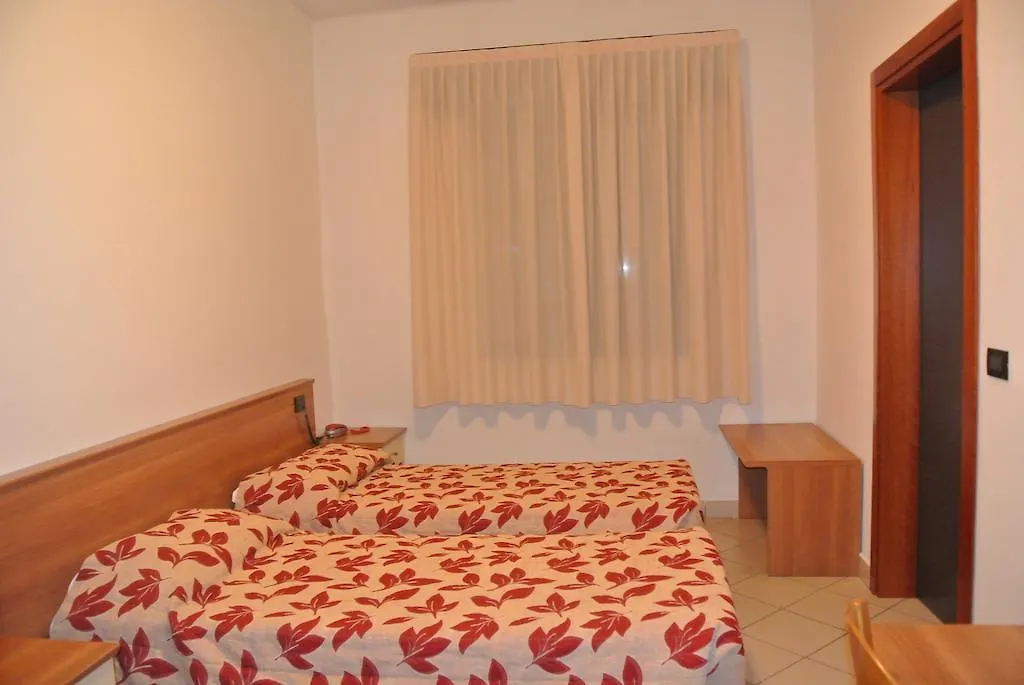 Hotel Arlecchino Castel San Pietro Terme 3*,  Italia